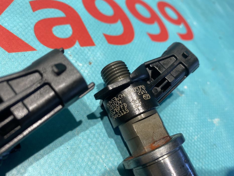 Форсунка Qashqai j10 2.0dci 150km Vivaro Trafic 2.0 дизель