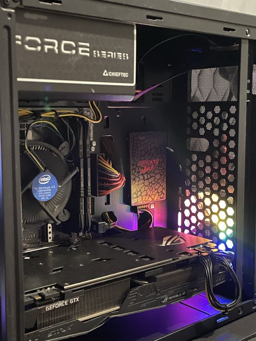 GTX 1080Ti 11GB | i5-10400F | 16GB DDR4 | 256GB SSD | 650W Ігровий ПК