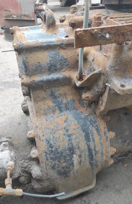 Роздатка раздатка роздавальна раздаточная коробка Татра 815