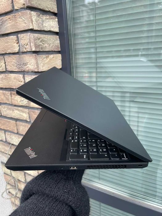 Ноутбук Lenovo L590 i5 16ГБ SSD 128ГБ 15.6 FHD Б/В є 1000шт