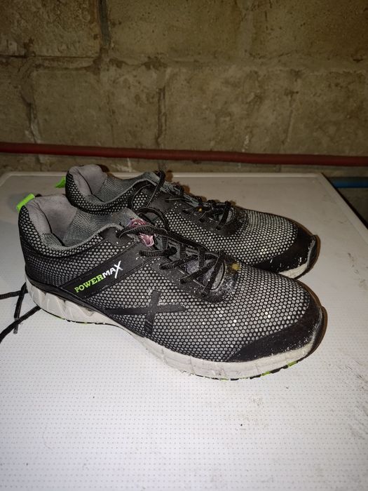 Buty stalco active 42 z nowkami