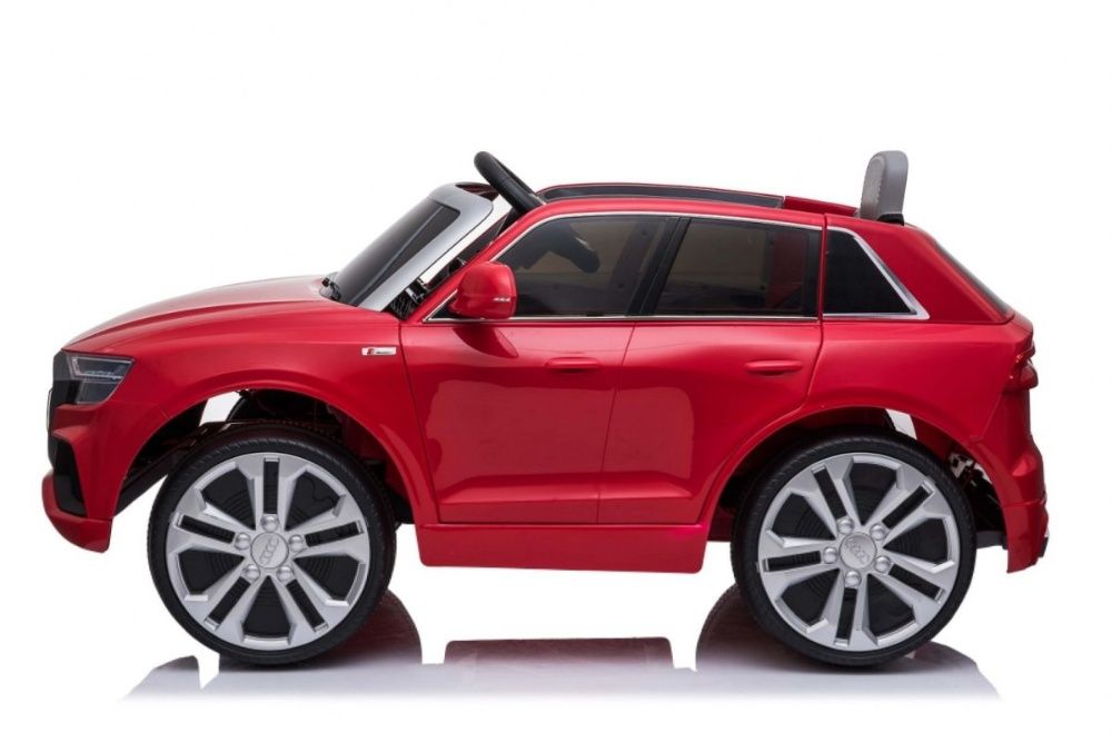 Audi Q8 LIFT na akumulator 2x45W Auto na akumulator AUDI Q8