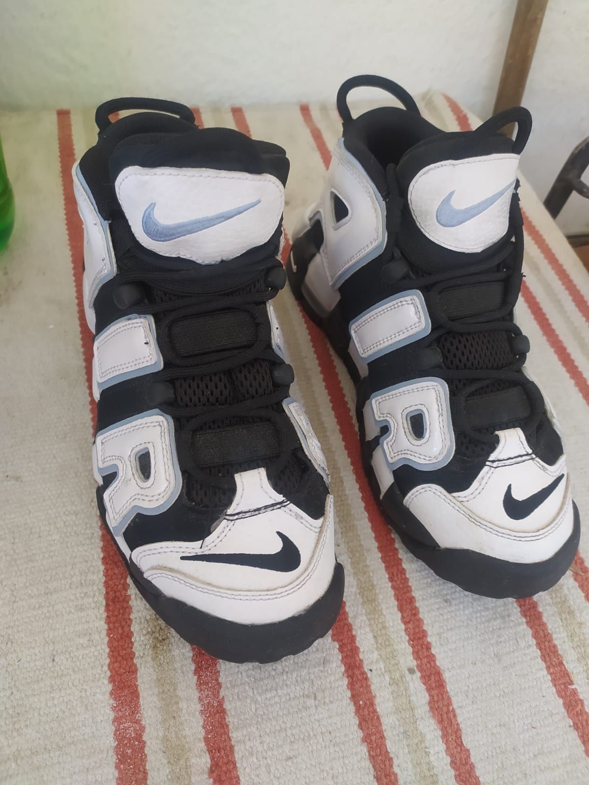 Nike UpTempo Novo