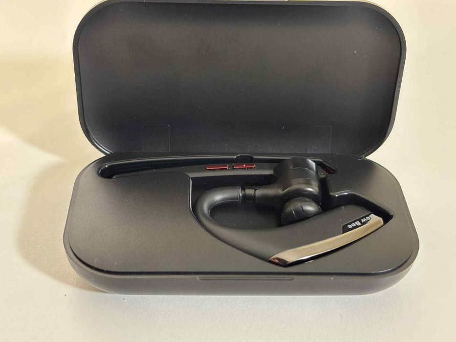 Słuchawka Bluetooth 5.2 z etui ładującym