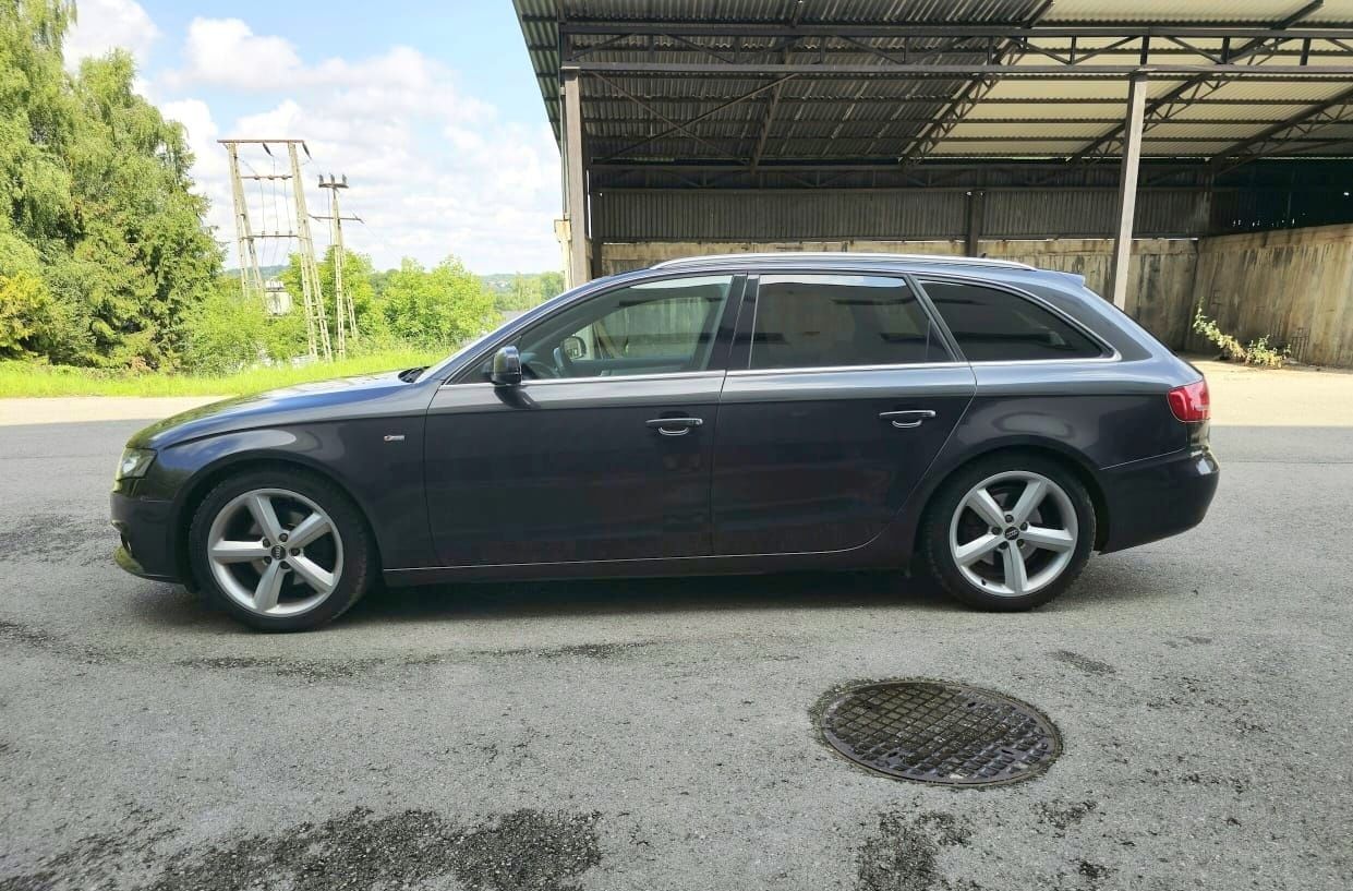 Audi A4B8 S-Line 2.0TDI 143KM~Kolorowy FIS~Bixenon~Led~Zadbana~Alu~