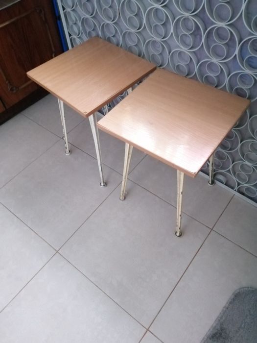 Табуретки в хорошому  стані  1200 за 3 шт