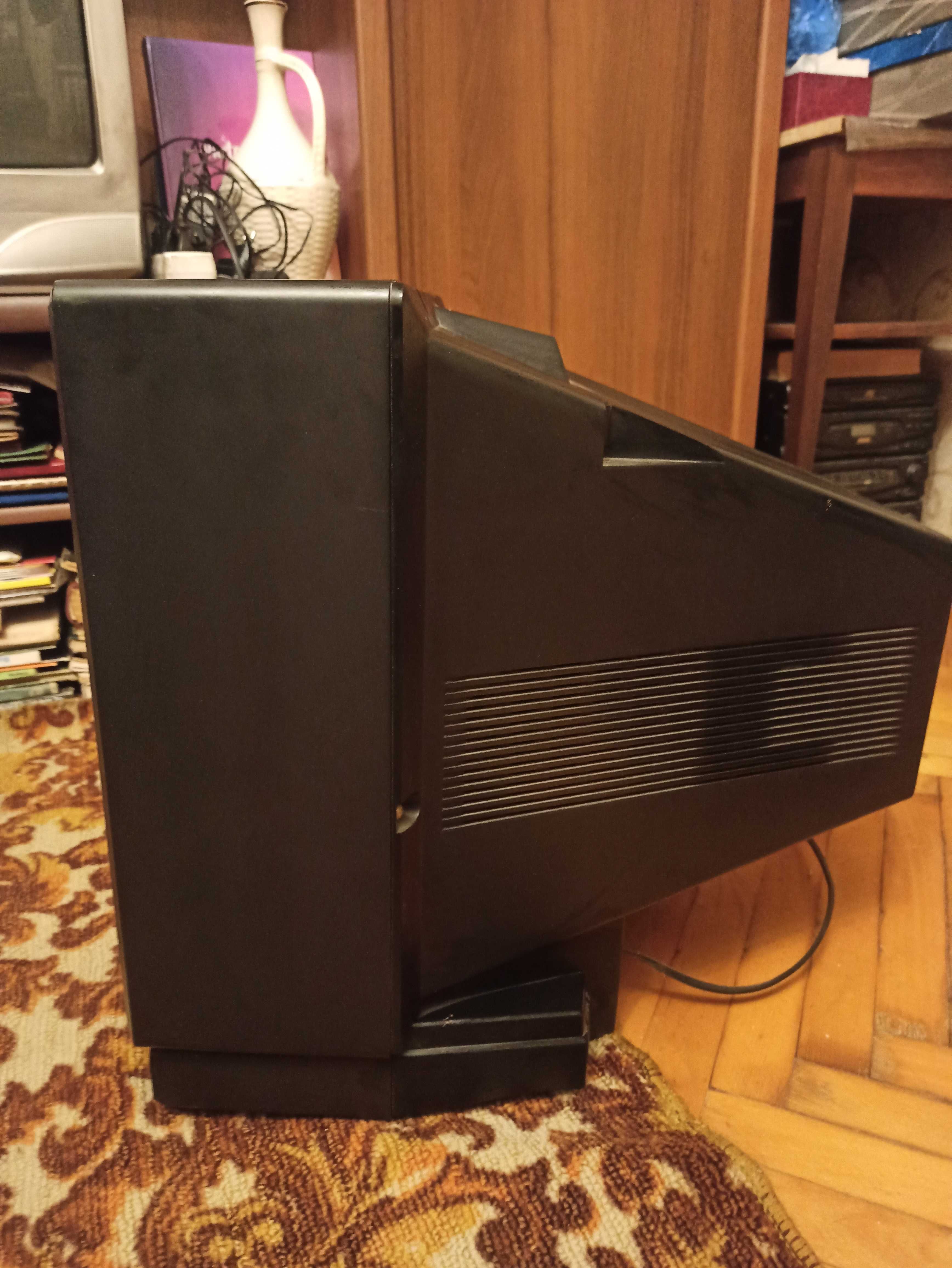 Телевізор JVC C210EE