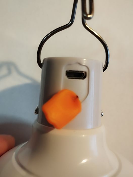 світильник для кемпінгу.