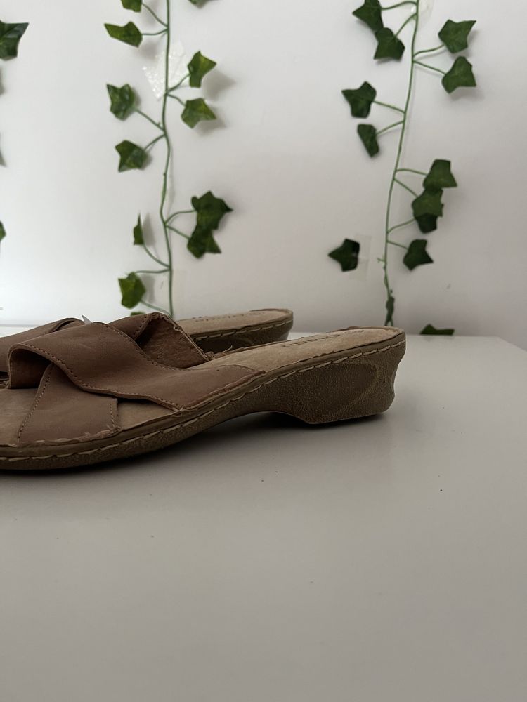 sandały na niskim obcasie sandałki aksamitne napaski buty na lato 37