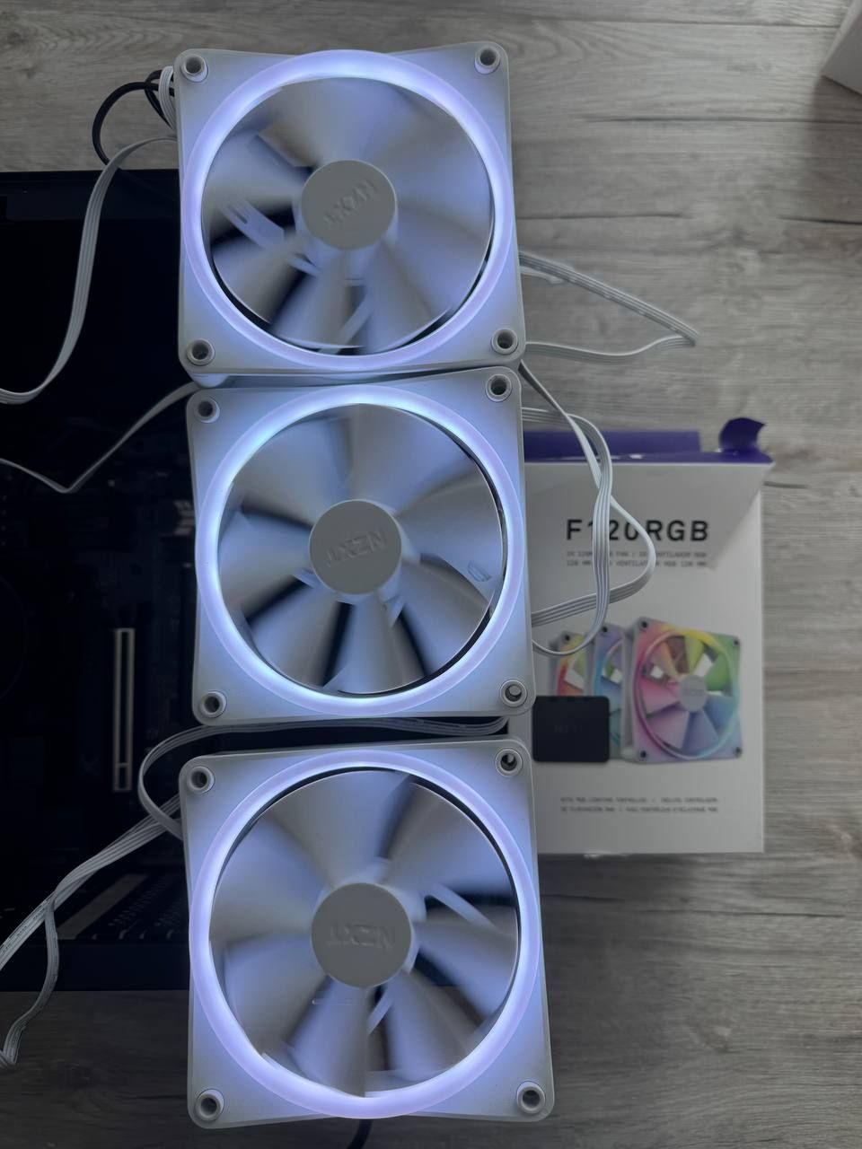 Вентилятор NZXT F120 RGB Core 120мм, білий (RF-R12TF-W1)