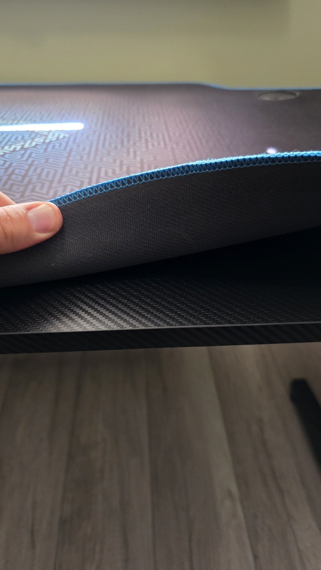 Biurko Ultradesk FRAG - Niebieski