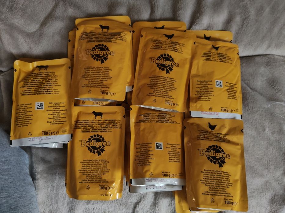 Karma mokra dla szczeniąt Pedigree mix