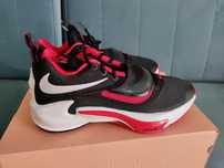 Buty do koszykówki Nike Zoom Freak 3, 9US