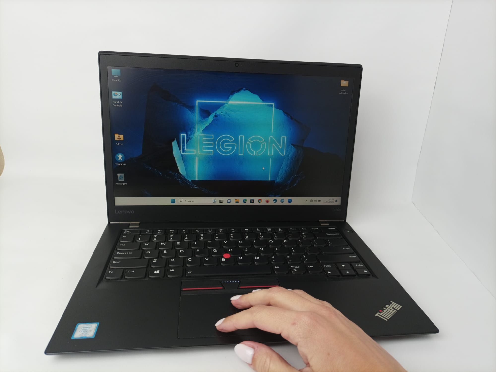 Lenovo Thinkpad T470s 24gb ram 250gb i7