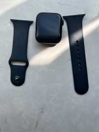 Applewatch se2 в идеальном состоянии