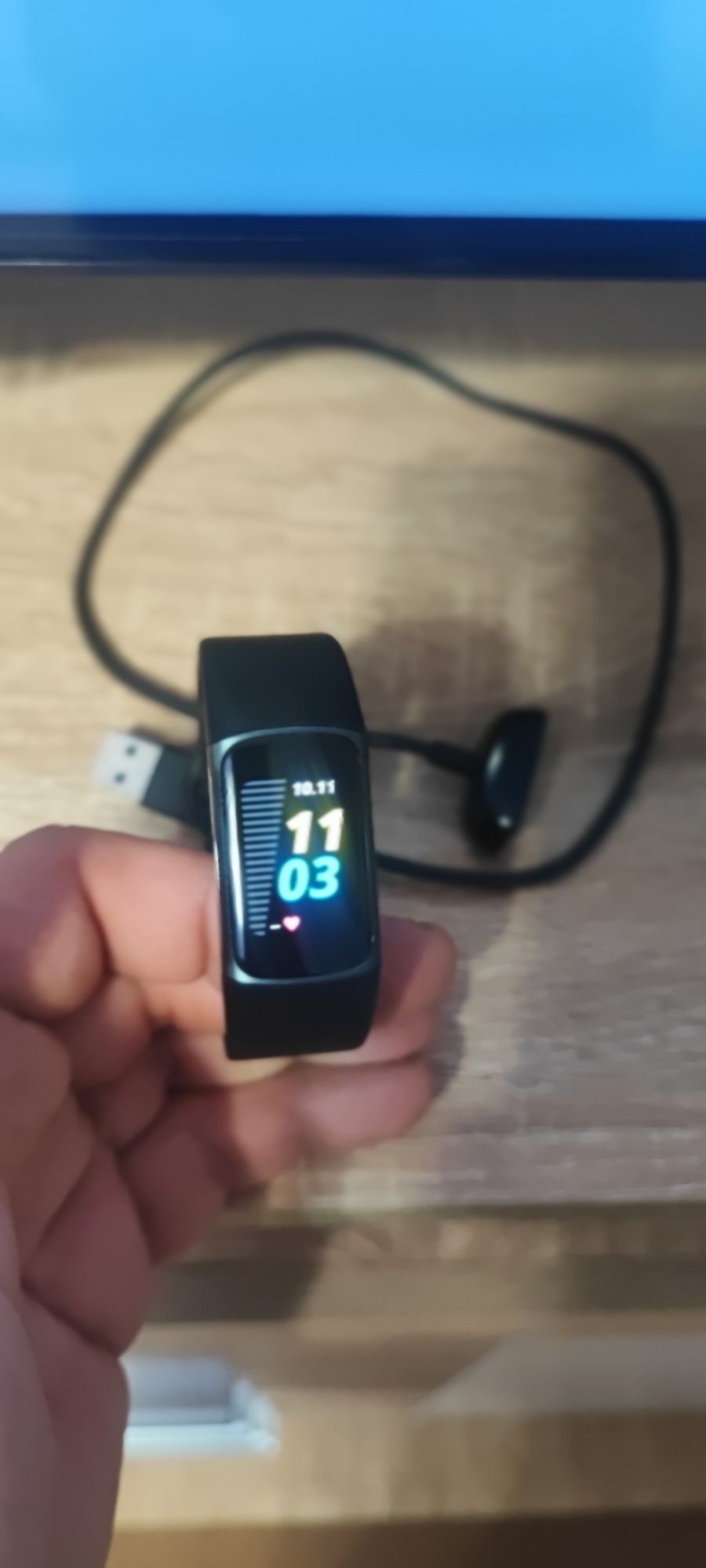 Фітнес годиник fitbit charge 5 фітнес трекер