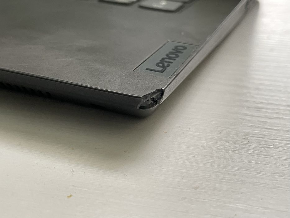 Ноутбук для роботи Lenovo