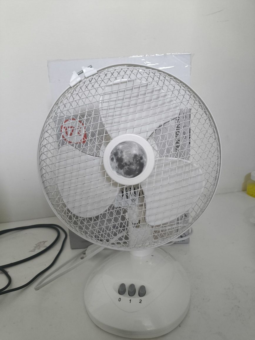 Ventoinha de mesa de 26cm