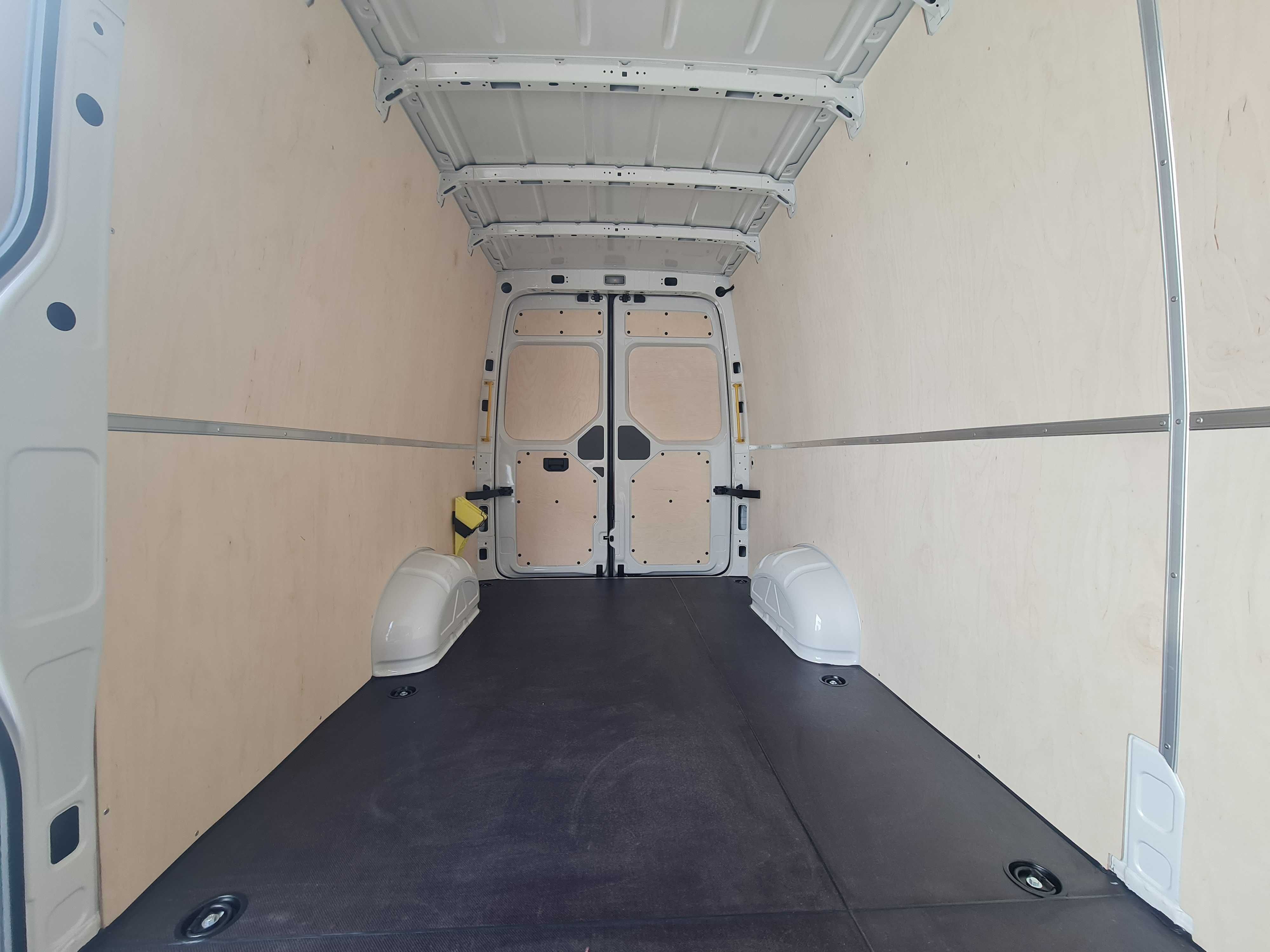 Zabudowa ze sklejki MAN TGE Volkswagen Caddy Transporter Crafter Van