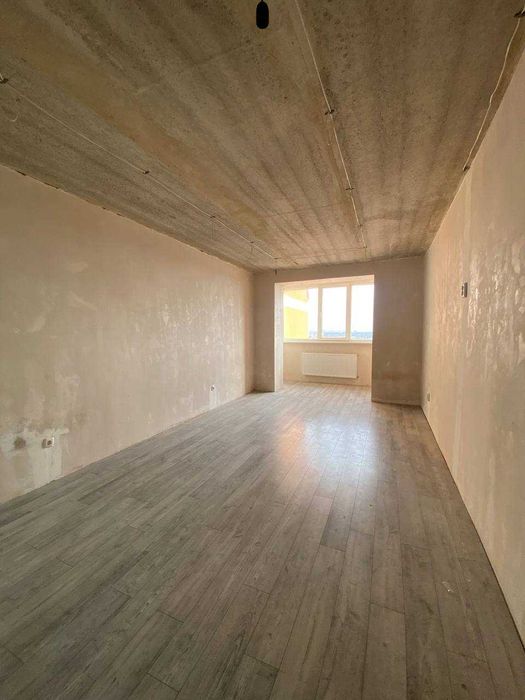 2-х кімнатна квартира в цегляному газовому будинку Старицького/Ріхтера