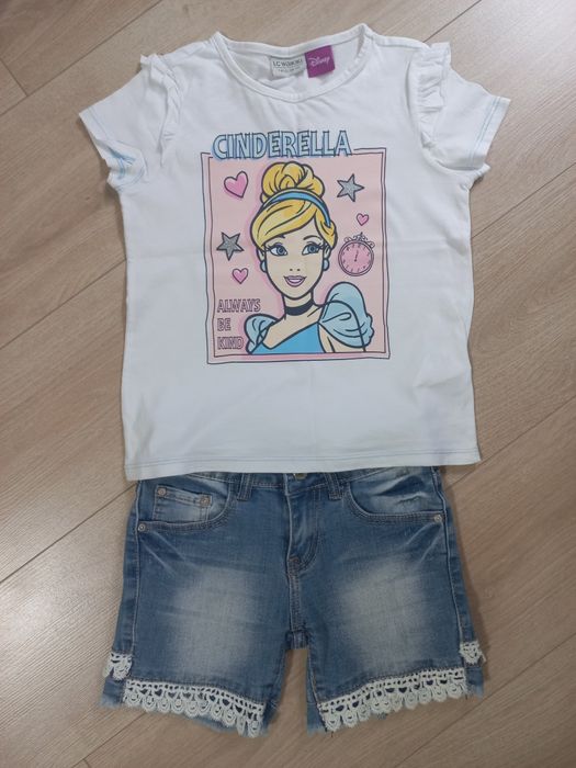 Джинсовые шорты, футболка Золушка