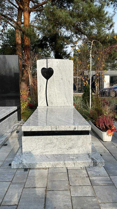 Nagrobek granitowy ( pojedynczy )