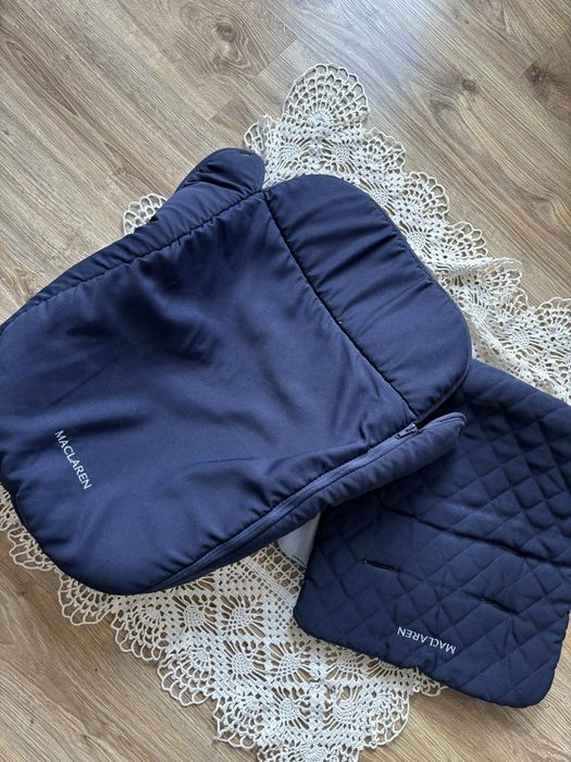 Ocieplacz na nóżki do spacerówki wkładka granatowy Maclaren