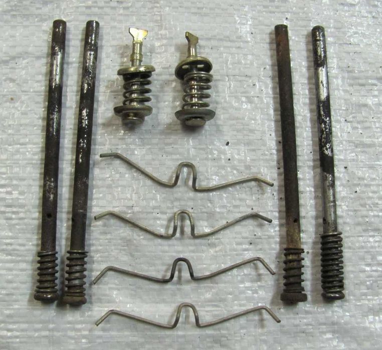 Запчасти переднего тормозного суппорта ВАЗ-2101-07