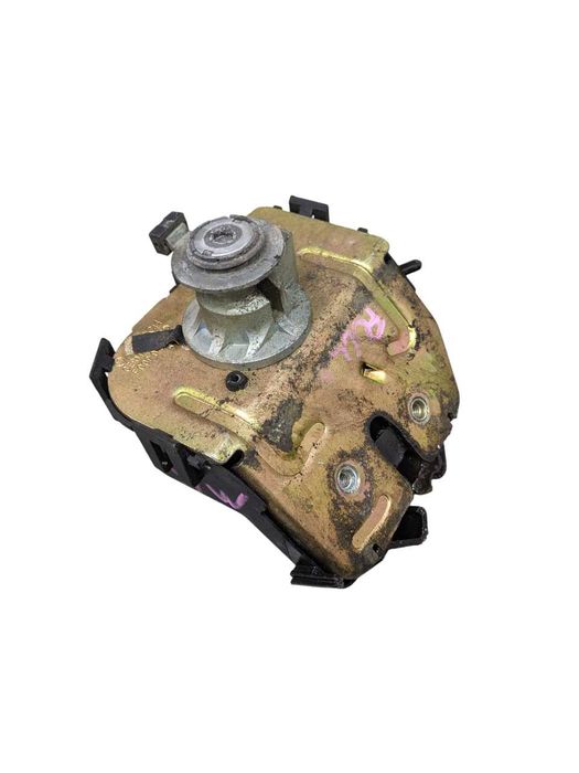 Ford Focus Mk1 HB Zamek Bagażnika Klapy Tylnej