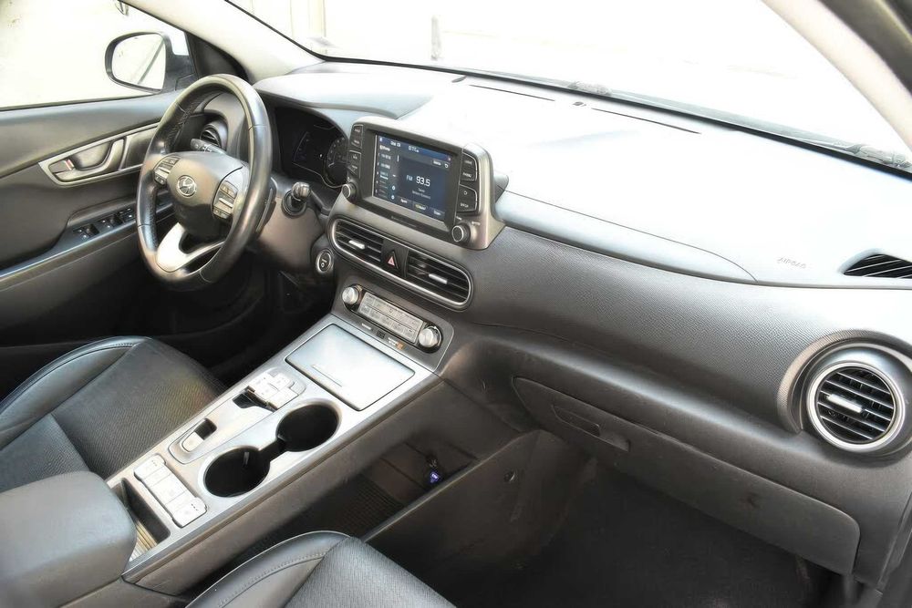 Hyundai Kona Electric Ultimate      2019