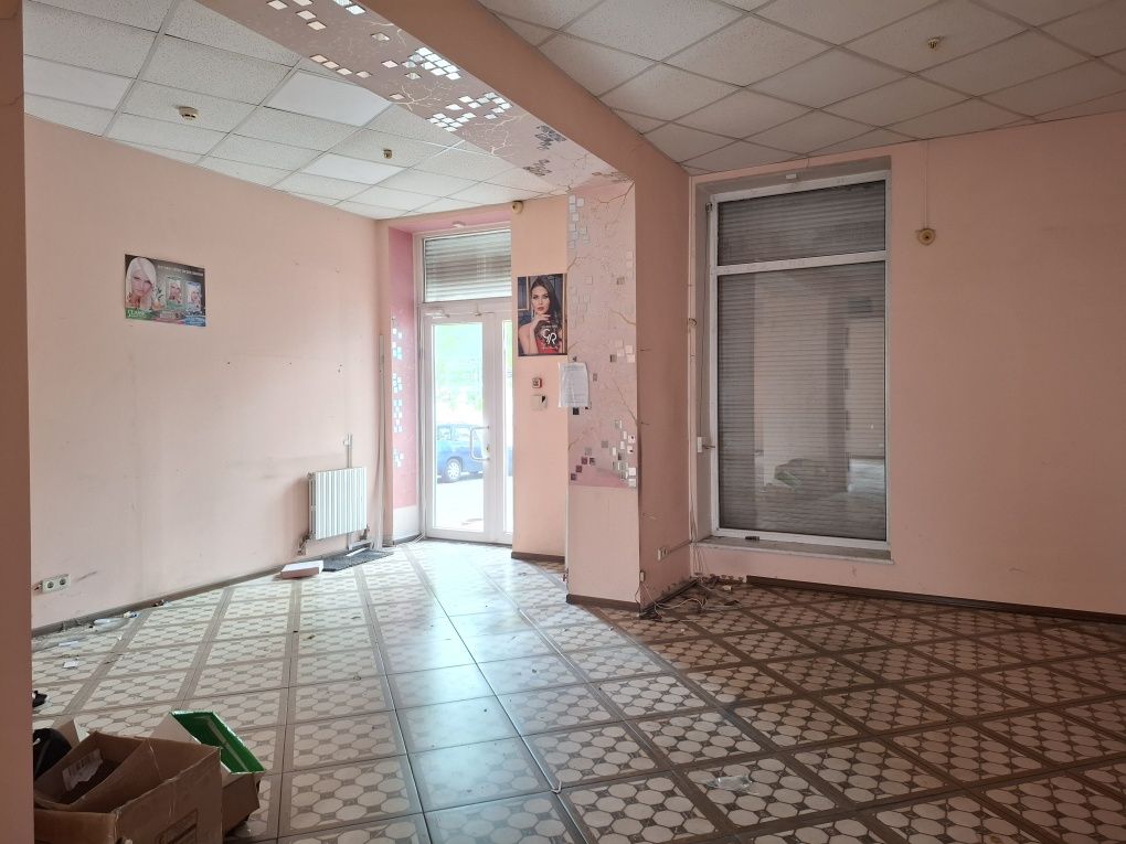 Сдам помещение под магазин, кафе, бар в проходном месте Одессы.