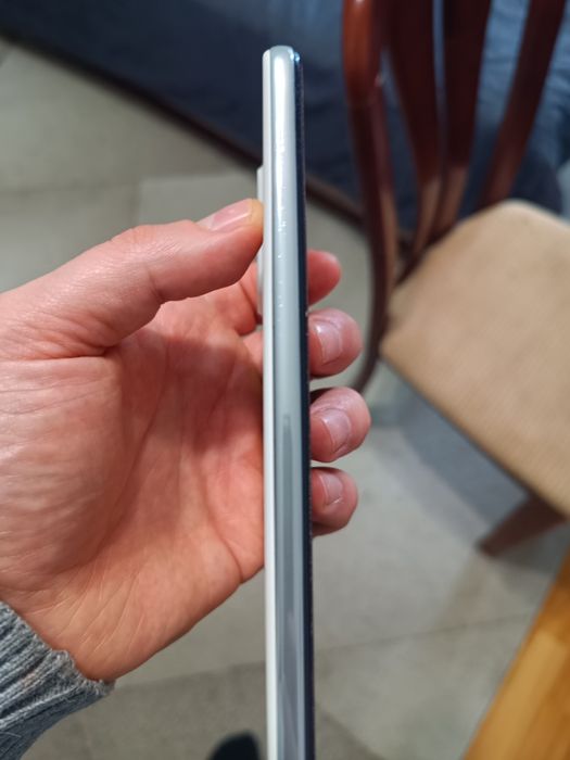 Продам (б/у) Смартфон Samsung Galaxy A52 4/128Gb Violet