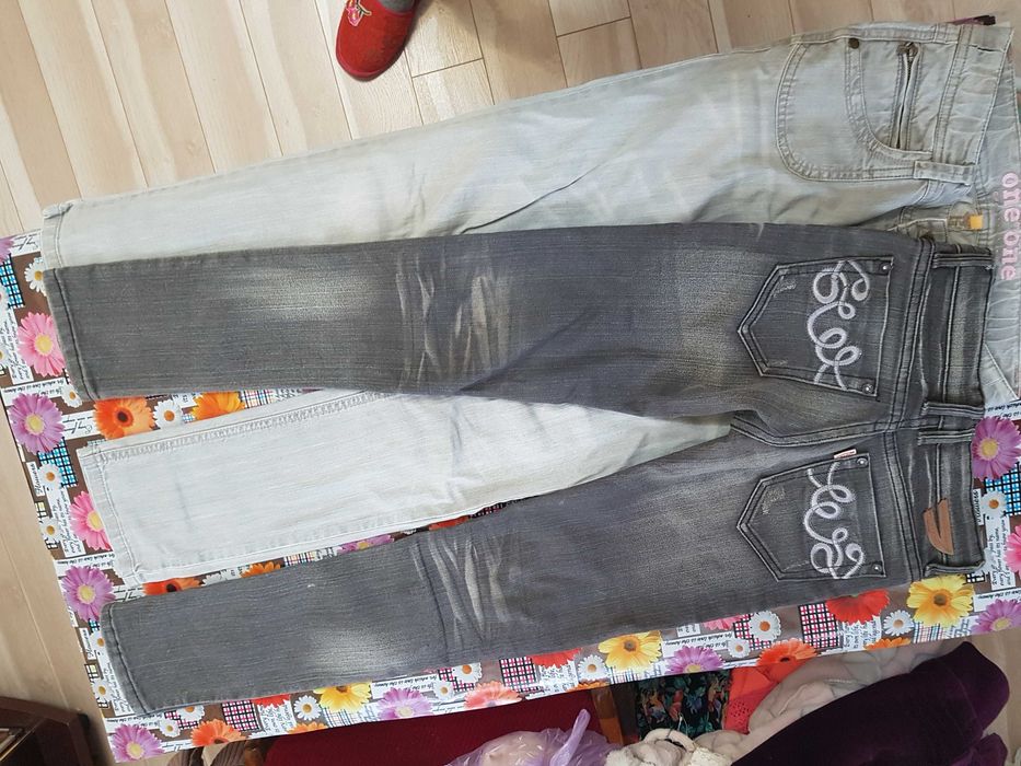 Брюки джинсовые в отличном состоянии