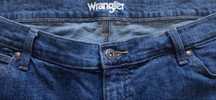 Продам мужские стретчевые джинсы wrangler W42-l30