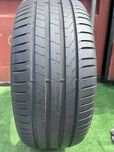 *Opona Pirelli 255/40/21 pojedynka