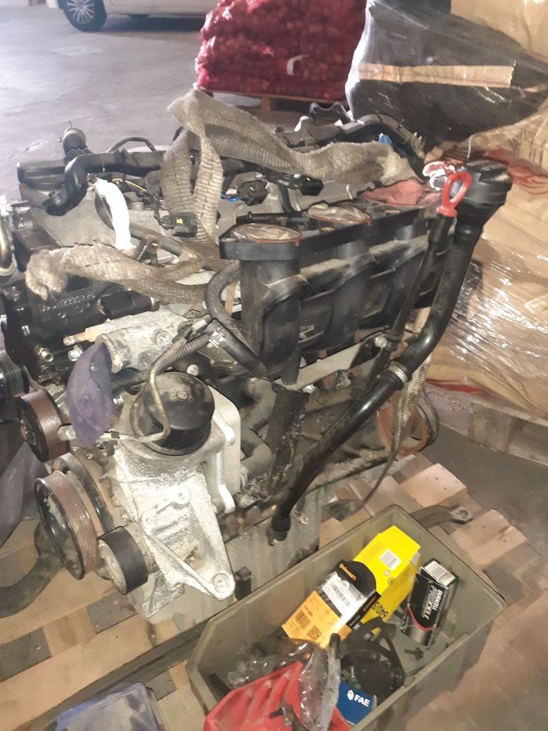 Motor mercedes vito 112 cdi ano 2002w638