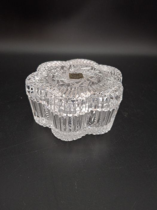 Szkatułka kryształowa polska huta szkła