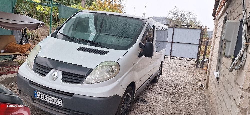 Продам Renault Trafic