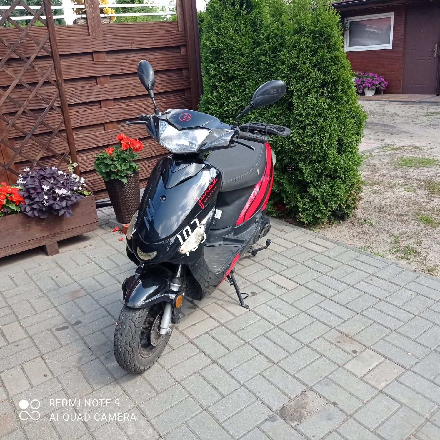 Sprzedam skuter junak