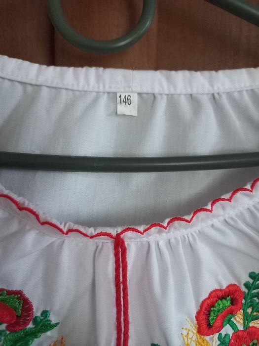 Вишиванка дитяча.Для дівчинки ріст 146