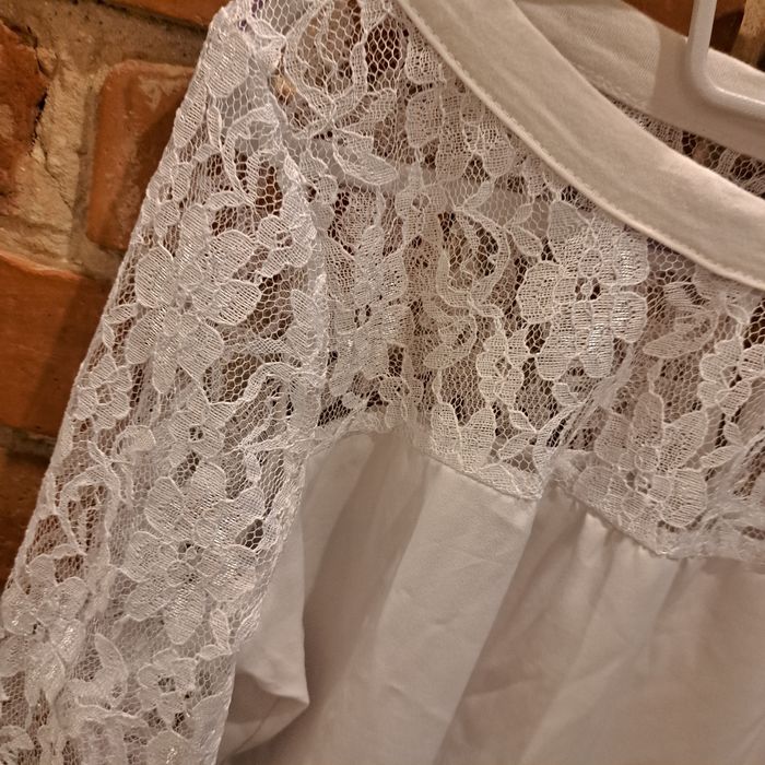 Eleganska bluzeczka