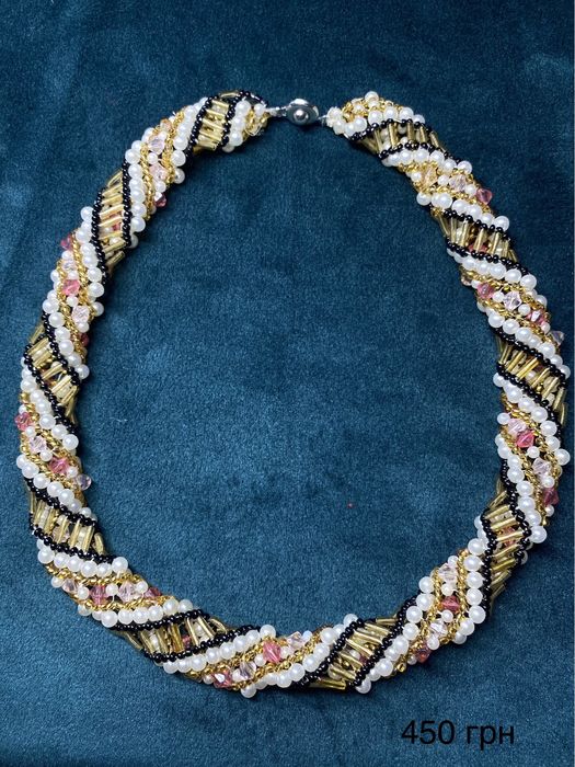 Вироби з бісеру ручної роботи