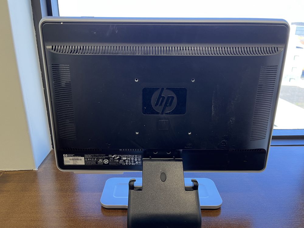 HP W1907V monitor