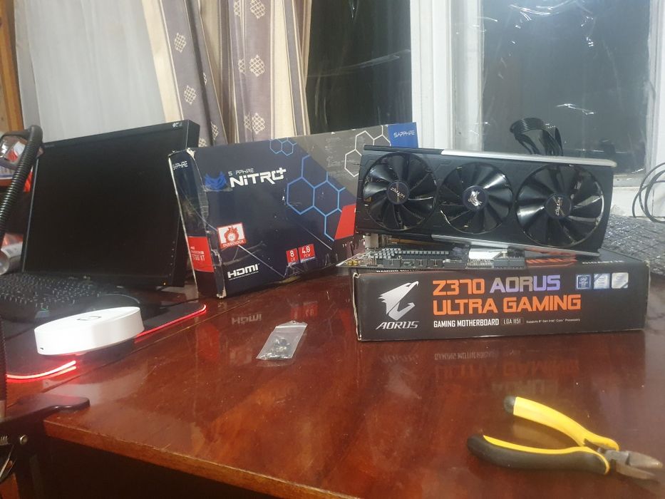 AMD Radeon RX 5700 XT sapphire nitro+