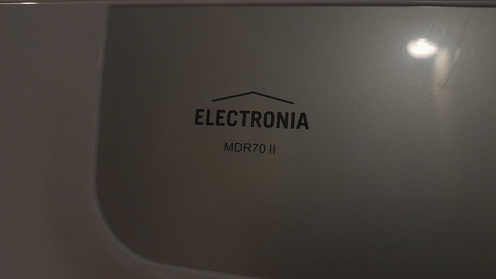 Máquina de Secar Roupa Electronia MDR70 II – Quase Nova