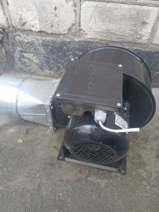 Продам Б/У Вентилятор Dundar CM 16.2 L центробежный 2700об 220V Турция