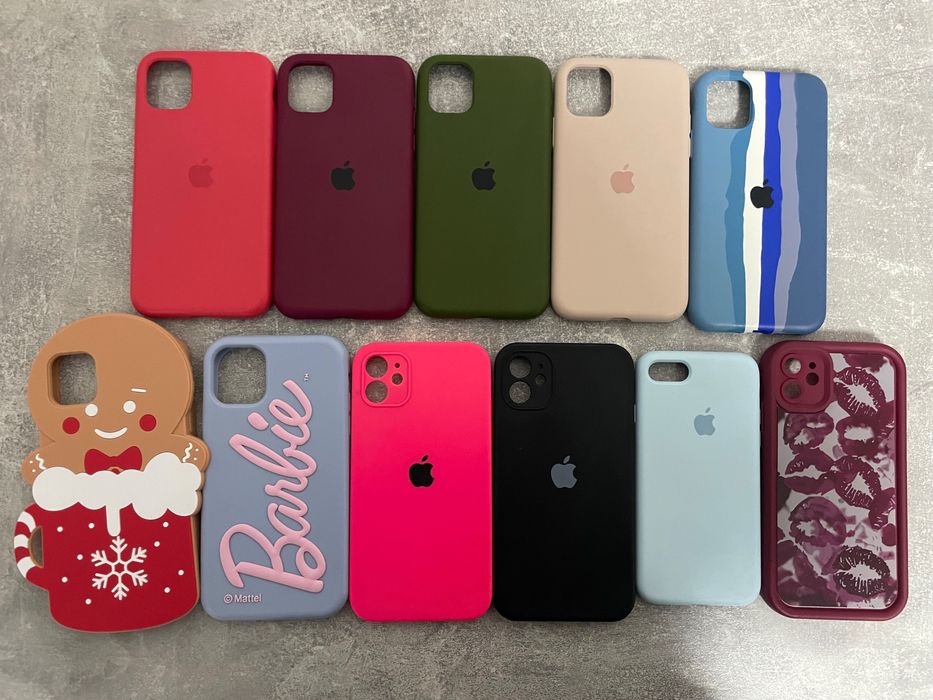 Продаю вживані чохли на айфон 11 та айфон 8.