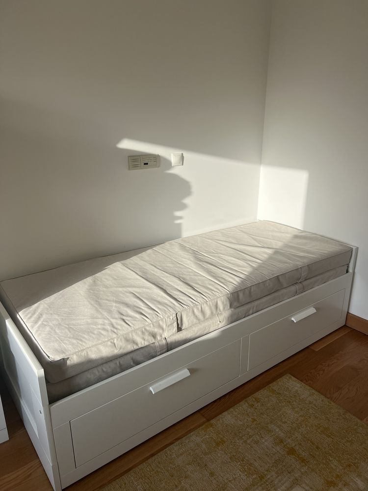 Cama Brimnes IKEA