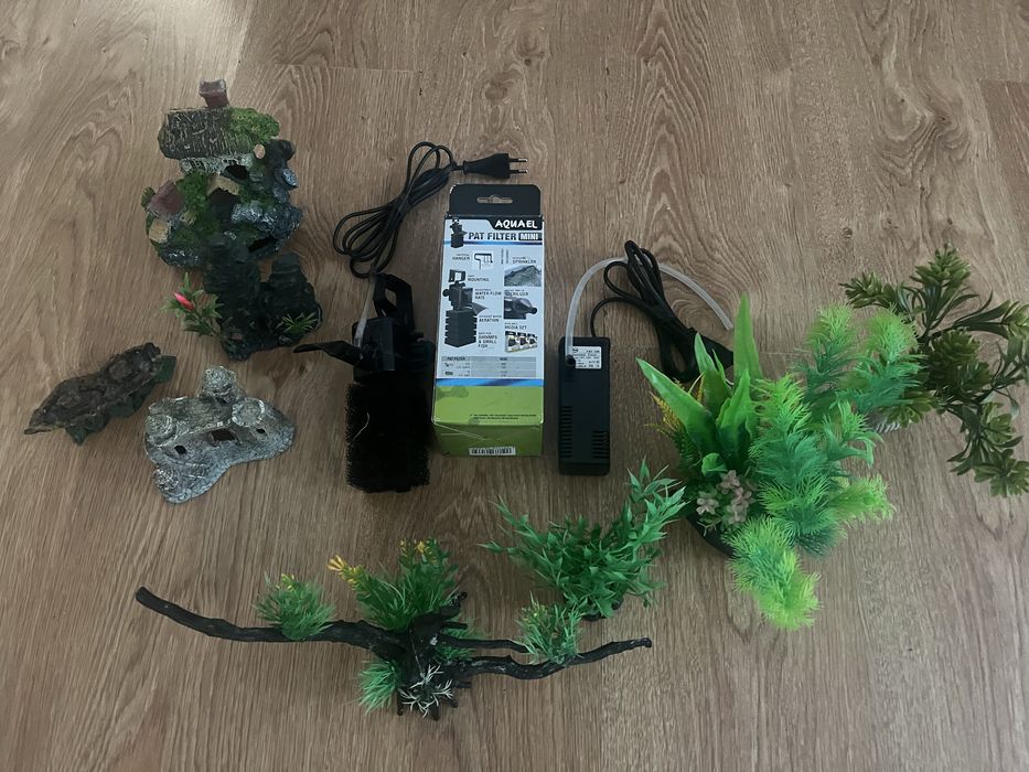 Akarium owalne 25l wraz z calym zestawem