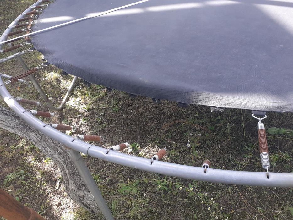 Батут для спорту та розваг  3,7м  діаметр